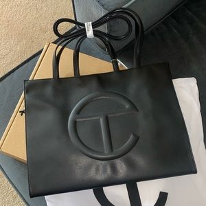 TELFAR LARGE BLACK SHOPPING BAG